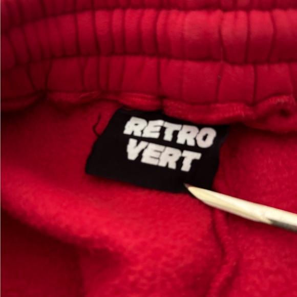 RETROVERT ALL OVER SMILEY FACE IN RHINESTONE RED JOGGERS MEN SIZE LARGE Y2K - Picture 3 of 12